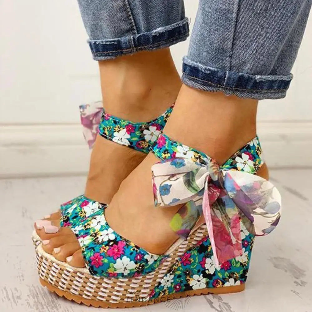 Sandales Florales à Talons Compensés | France-Tendance