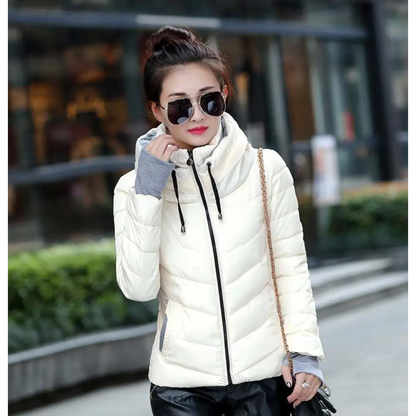 Doudoune Courte à Capuche | France-Tendance