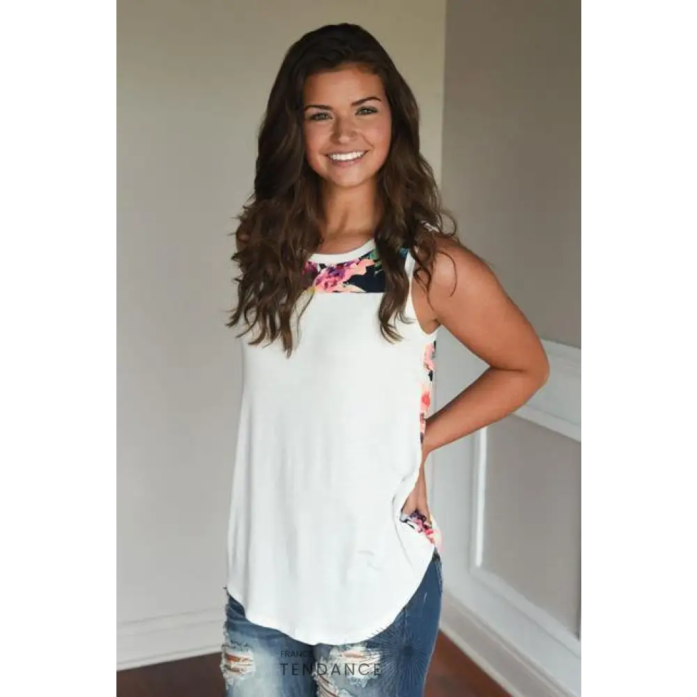 T-shirt Spécial Avec Des Fleurs | France-Tendance